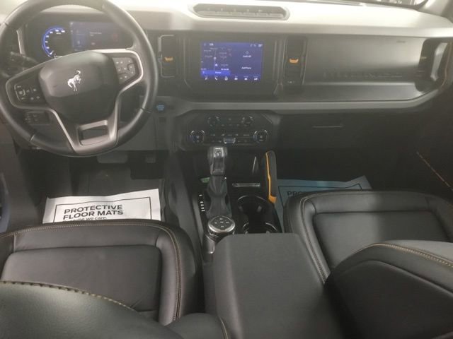 Used 2023 Ford Bronco Badlands w/ Sasquatch Package image 12
