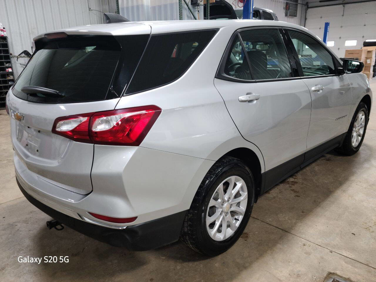 Used 2018 Chevrolet Equinox LS image 9