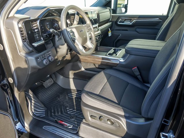 New 2026 Chevrolet Silverado 2500 LT image 11