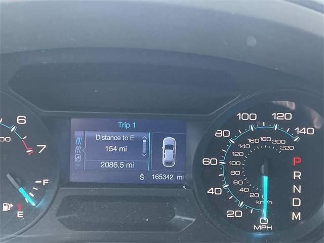 Used 2015 Ford Explorer XLT image 12