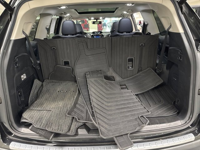 Used 2020 Subaru Ascent Limited w/ Technology Package image 16