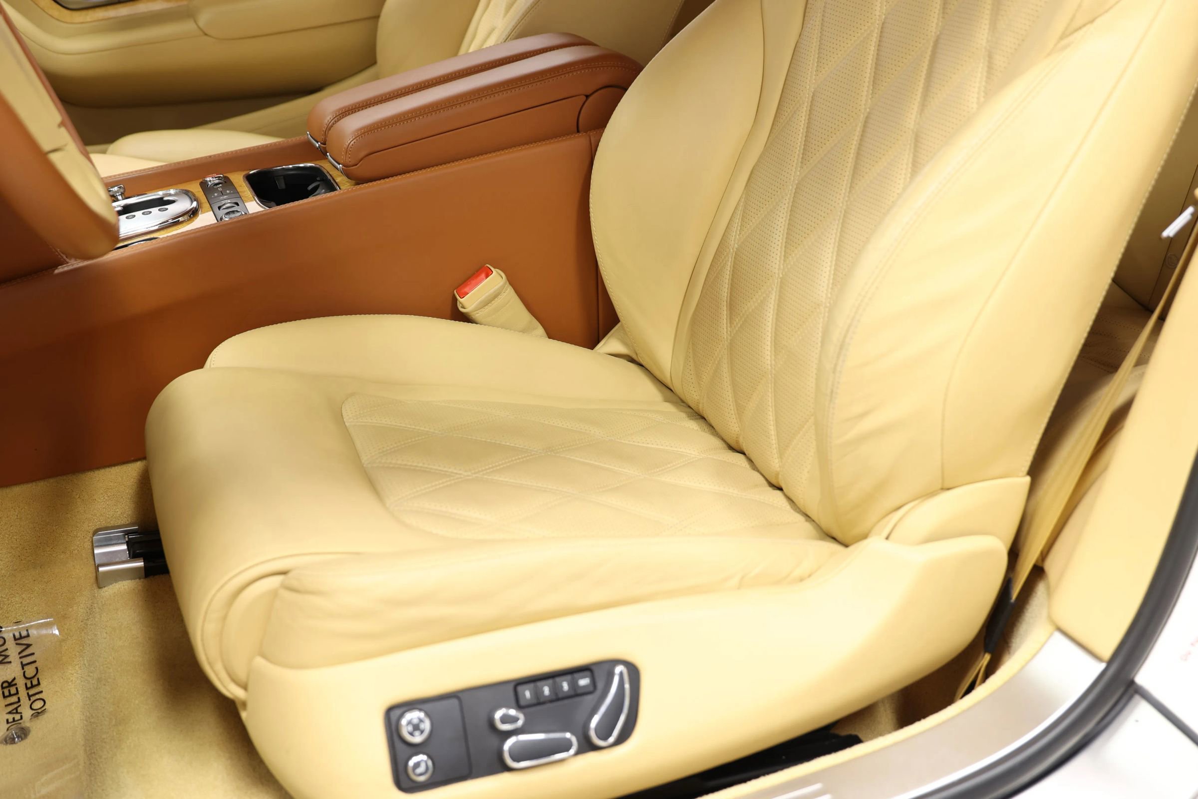 Used 2012 Bentley Continental GT AWD/4WD image 19