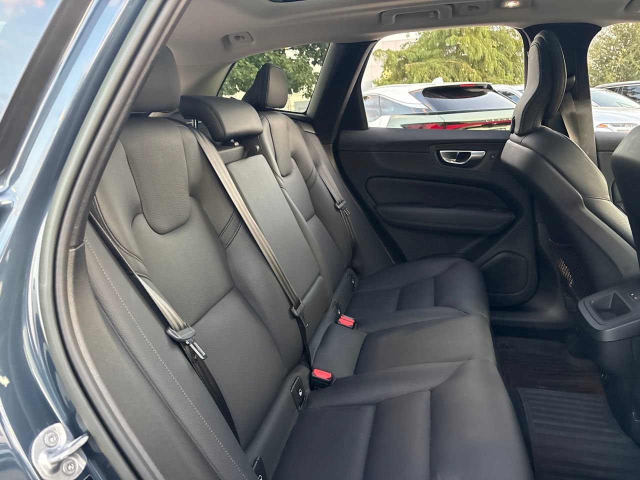 Certified 2023 Volvo XC60 B5 Plus w/ Climate Package AWD/4WD image 13