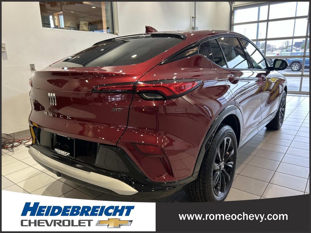 Certified 2024 Buick Envista Sport Touring w/ Convenience I Package FWD image 4