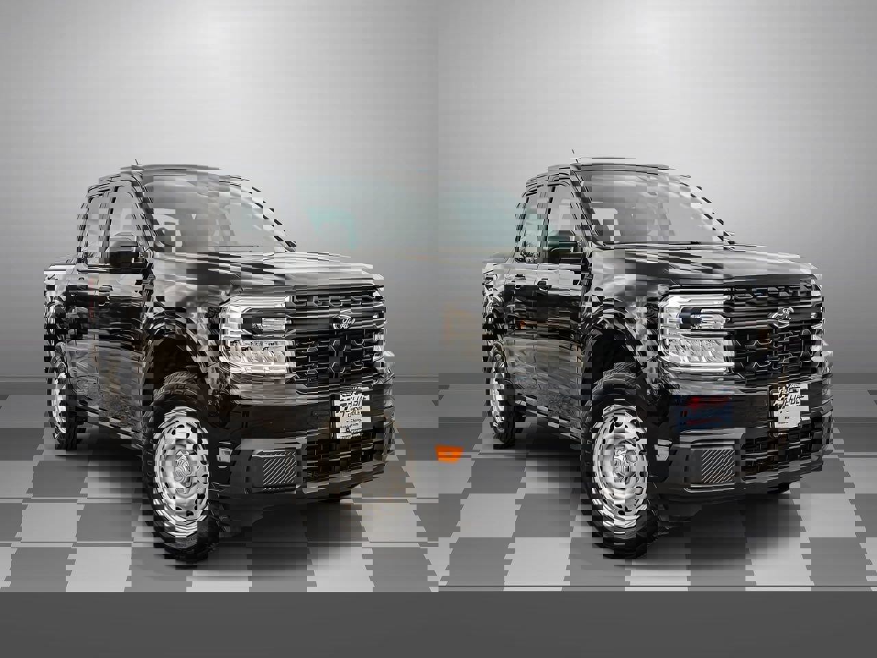 Used 2024 Ford Maverick XL image 1