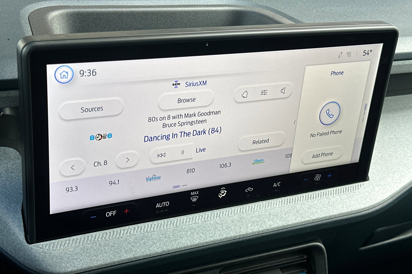 Used 2025 Ford Maverick XLT w/ Equipment Group 302A image 15