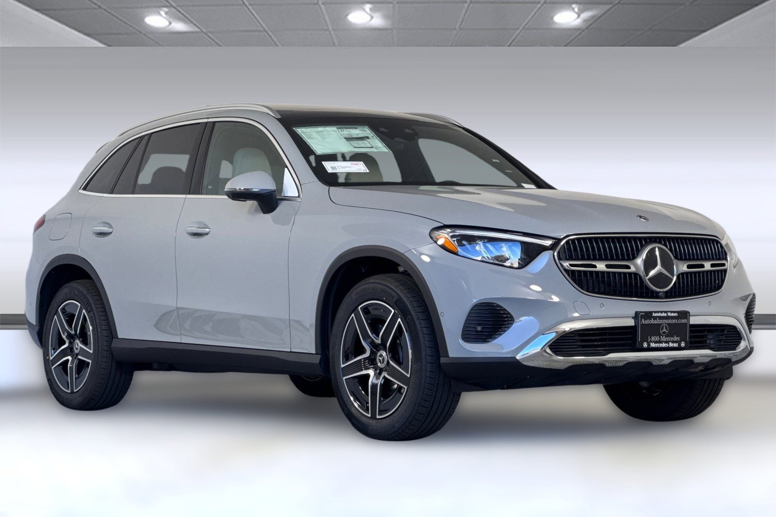 New 2026 Mercedes-Benz GLC 300 image 6