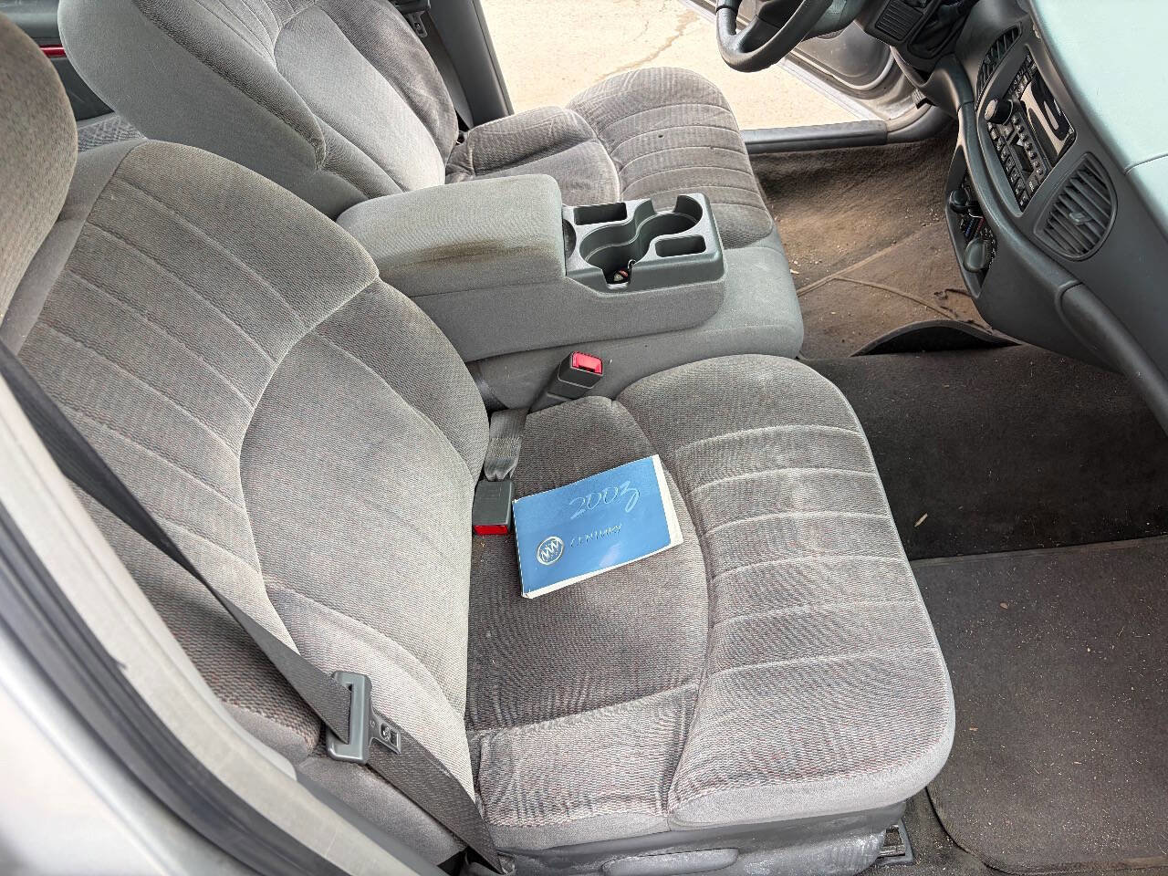 Used 2003 Buick Century Custom image 14