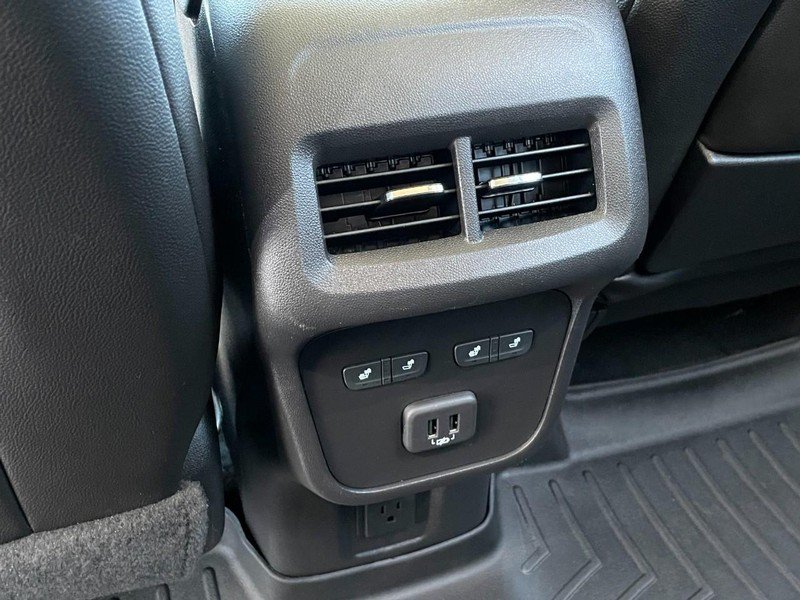 Used 2020 GMC Terrain Denali w/ Denali Premium Package FWD image 21