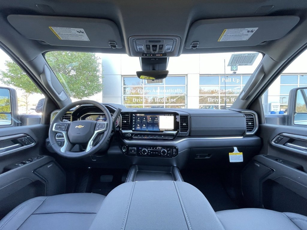 New 2026 Chevrolet Silverado 3500 LTZ w/ LTZ Convenience Package image 28