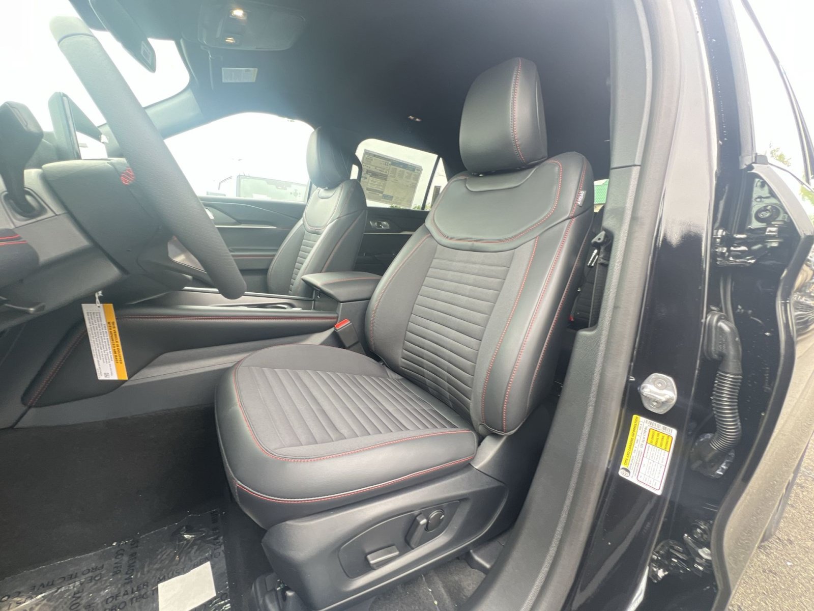 New 2026 Ford Explorer ST-Line AWD/4WD image 21