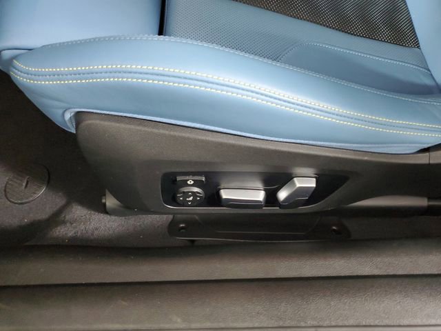 Used 2023 BMW M4 xDrive Competition w/ Executive Package image 23