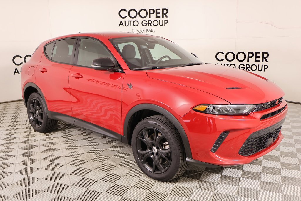 Used 2024 Dodge Hornet GT w/ GT Blacktop Package video 1