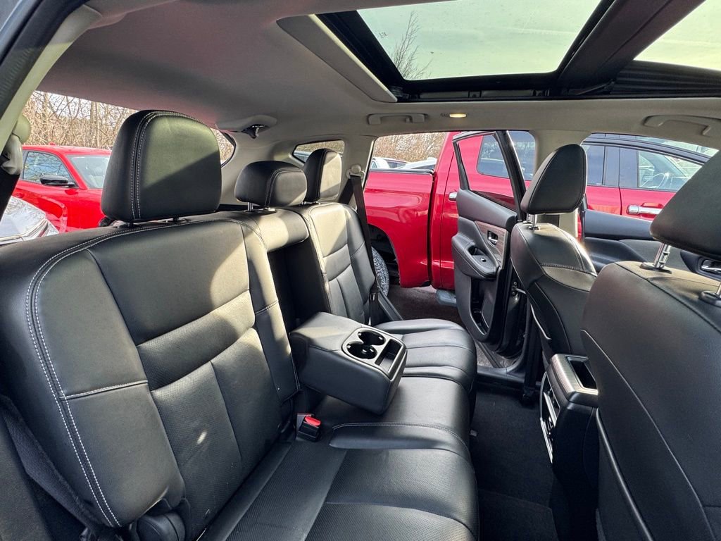Used 2018 Nissan Murano Platinum image 8