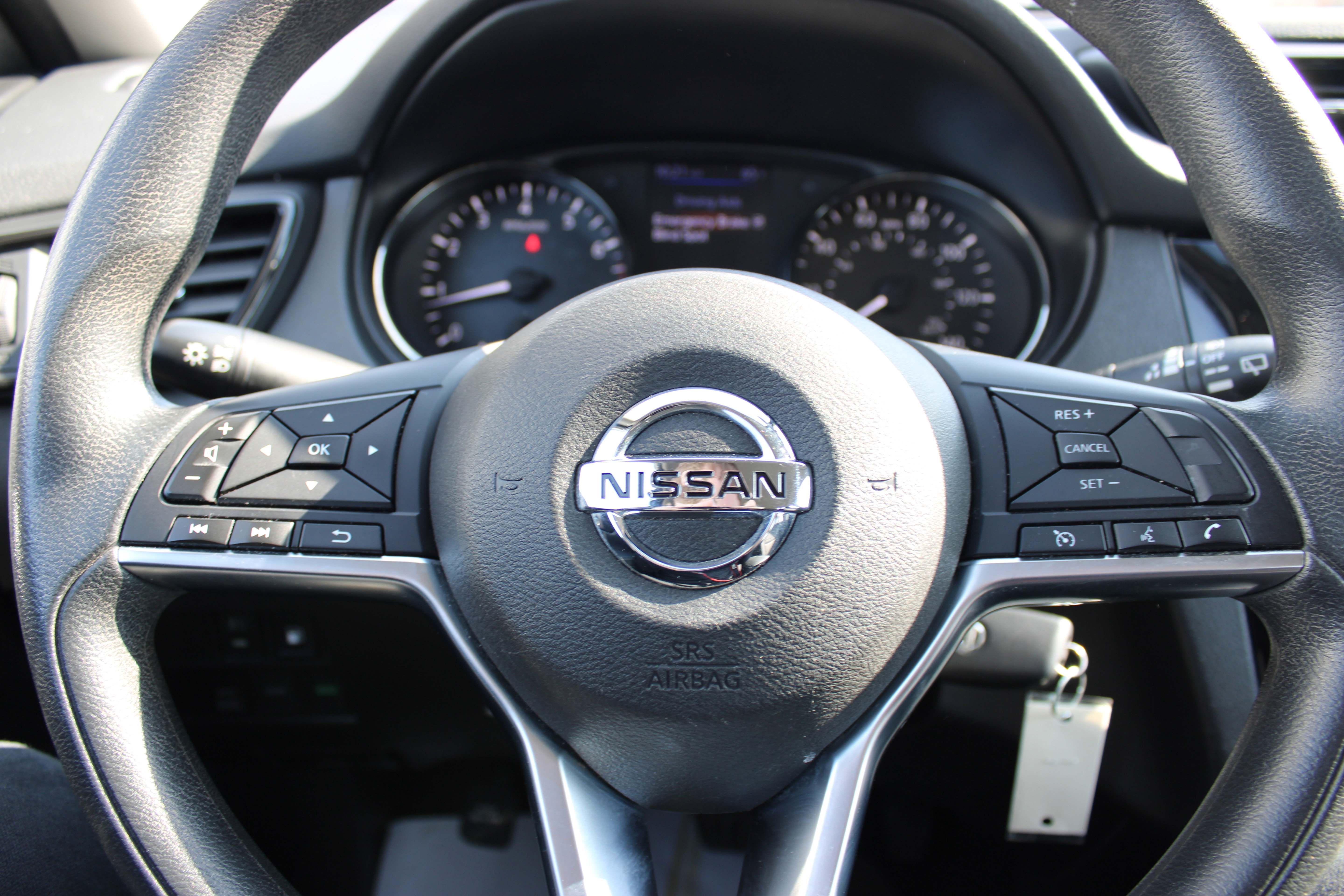 Used 2018 Nissan Rogue S image 21