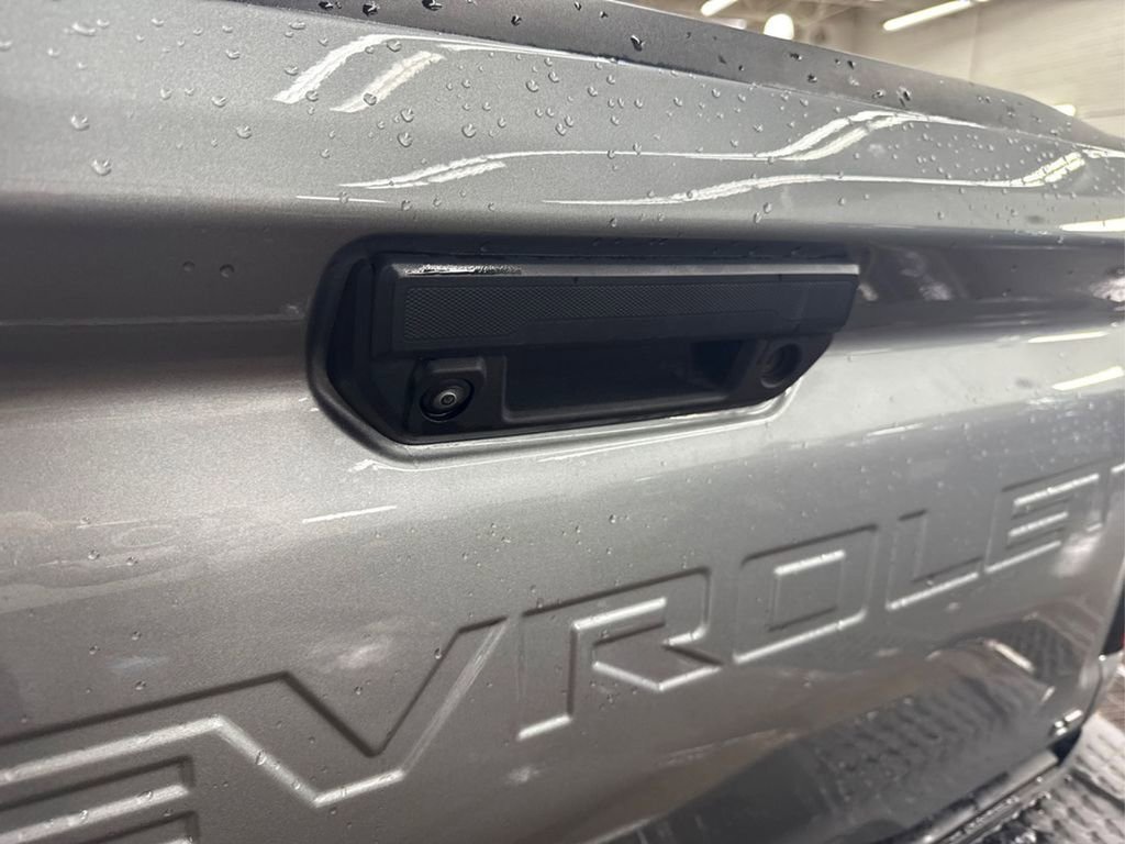 Used 2023 Chevrolet Colorado LT w/ LT Convenience Package image 15