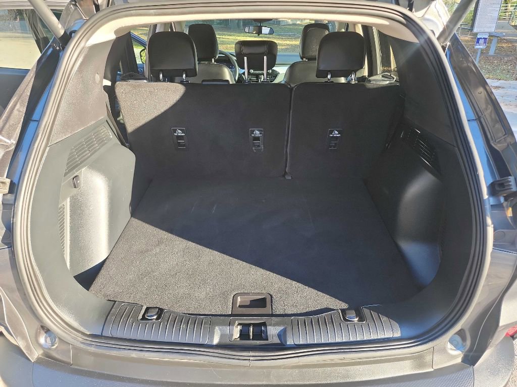 Used 2020 Ford Escape SEL image 36