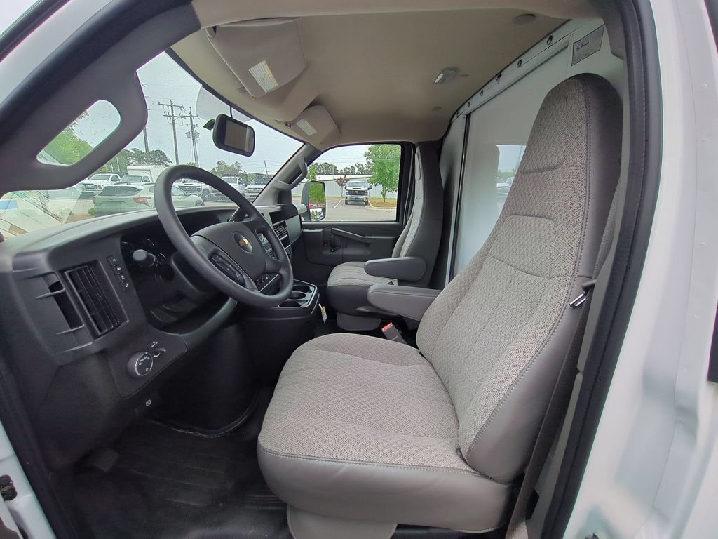 New 2025 Chevrolet Express 3500 w/ Power Convenience Package RWD image 16