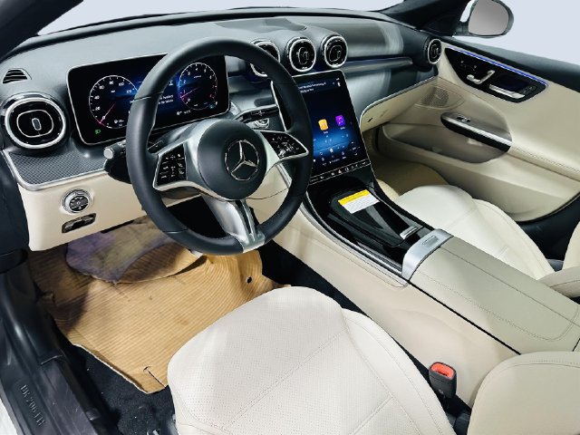 Used 2026 Mercedes-Benz C 300 4MATIC Sedan image 5