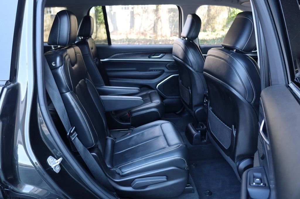 Used 2022 Jeep Grand Cherokee L Limited w/ Trailer Tow Group (B) image 21