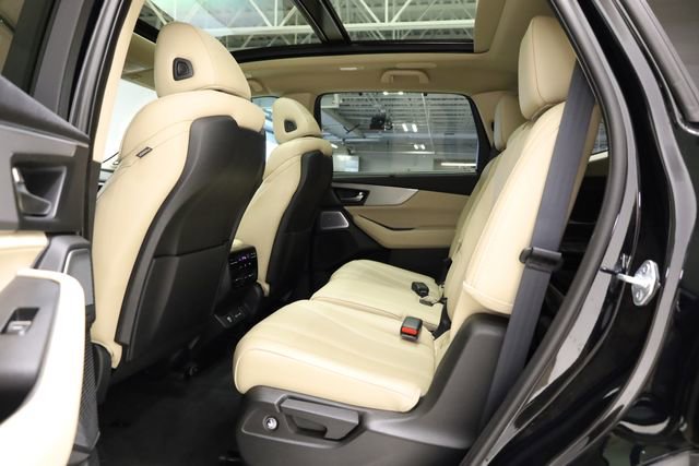 Used 2025 Acura MDX w/ Technology Package image 28