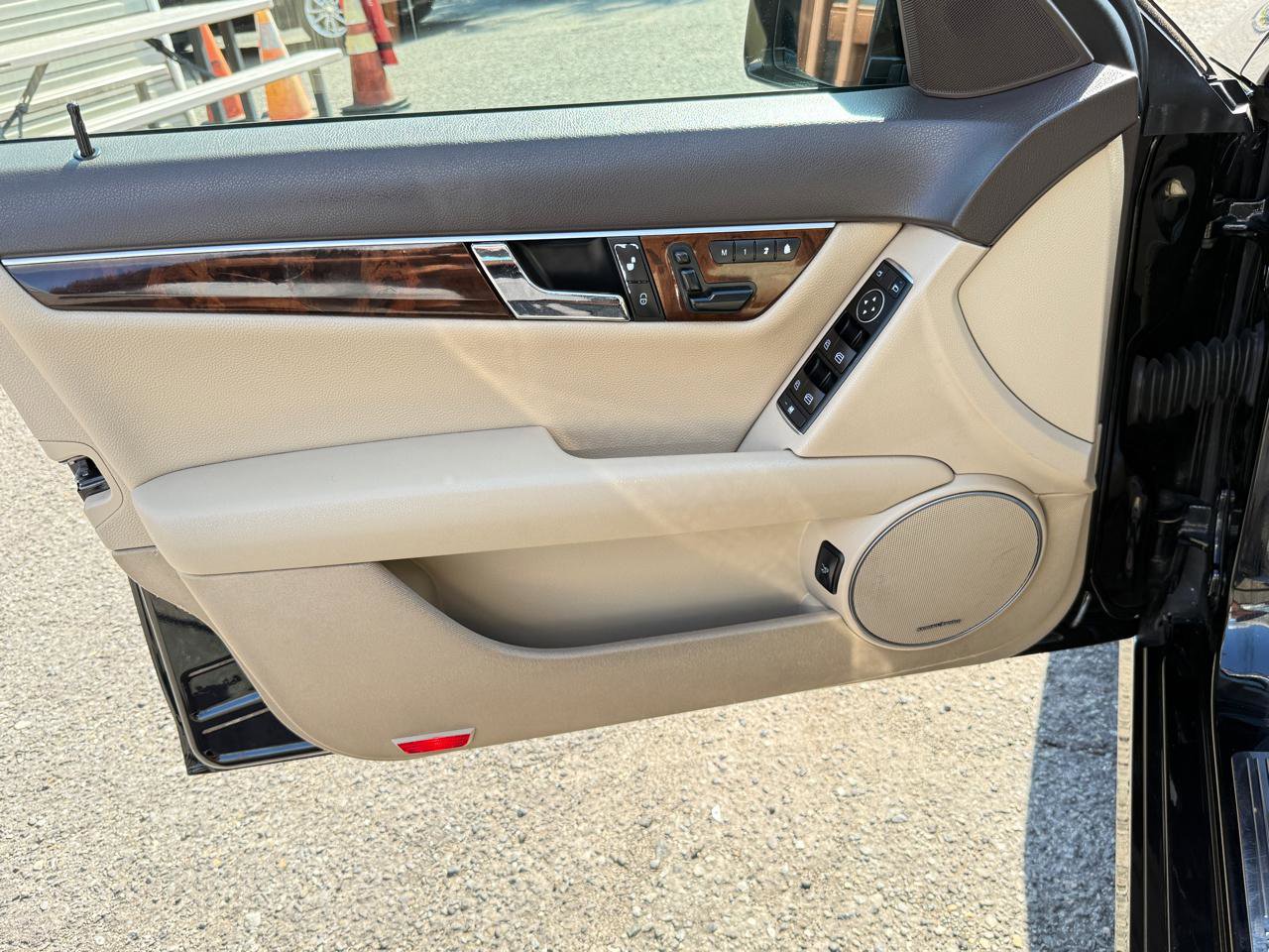 Used 2014 Mercedes-Benz C 300 4MATIC Sedan w/ Premium 1 Package image 16