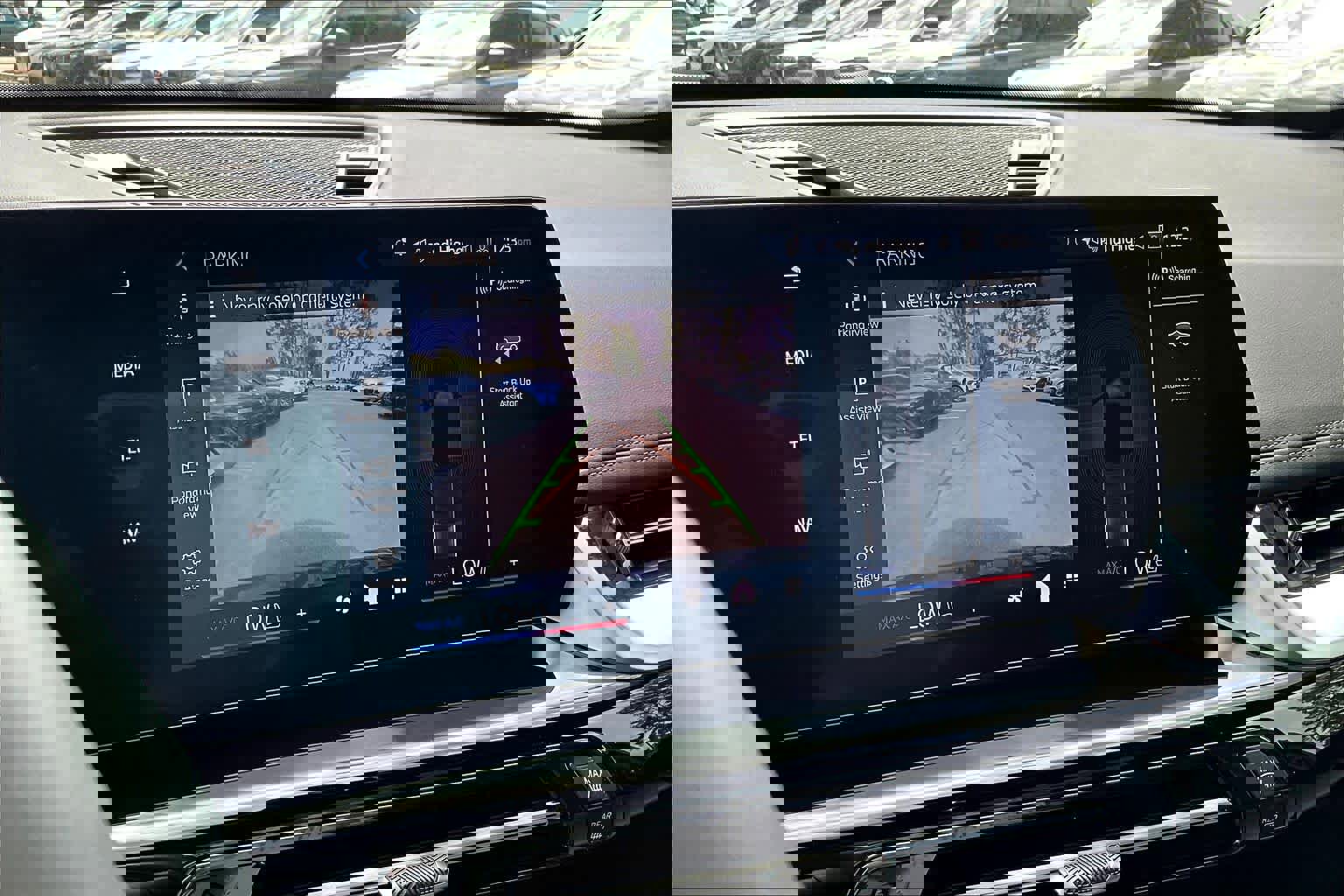 Certified 2025 BMW X1 xDrive28i w/ M Sport Package image 27