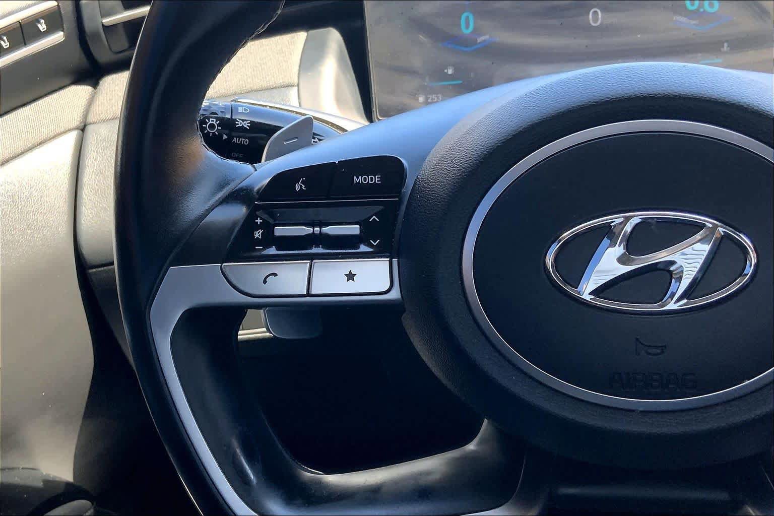 Used 2022 Hyundai Tucson Limited FWD image 24