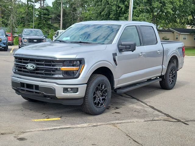New 2026 Ford F150 XLT w/ Equipment Group 302A MID AWD/4WD image 2
