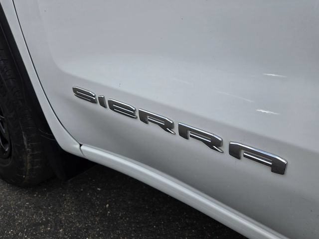 Used 2023 GMC Sierra 1500 SLE AWD/4WD image 10