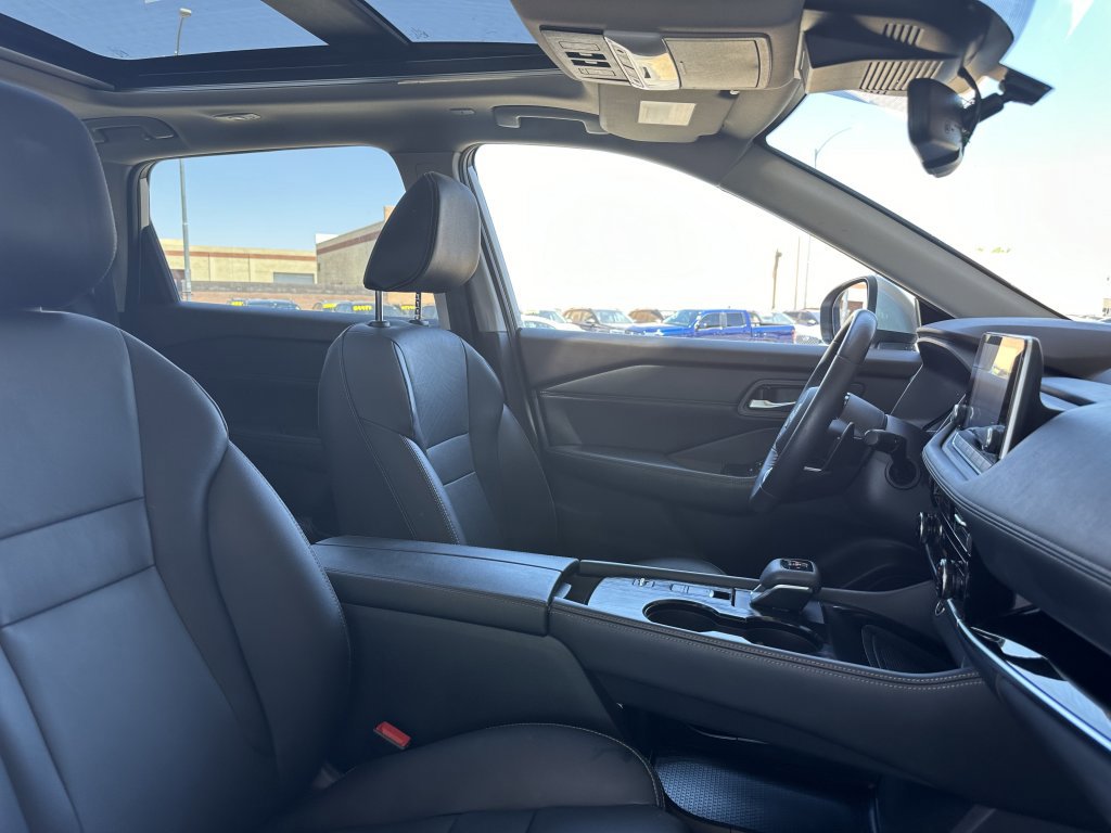 Used 2022 Nissan Rogue SL FWD image 43