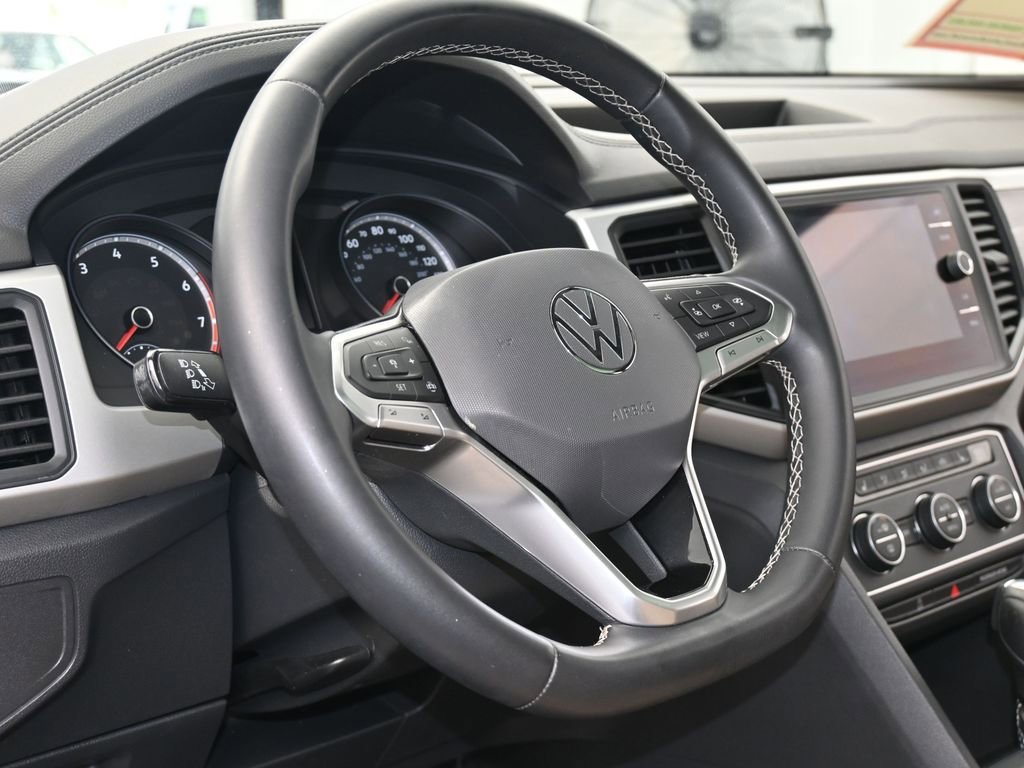 Used 2021 Volkswagen Atlas Cross Sport SE w/ Panoramic Sunroof Package image 15