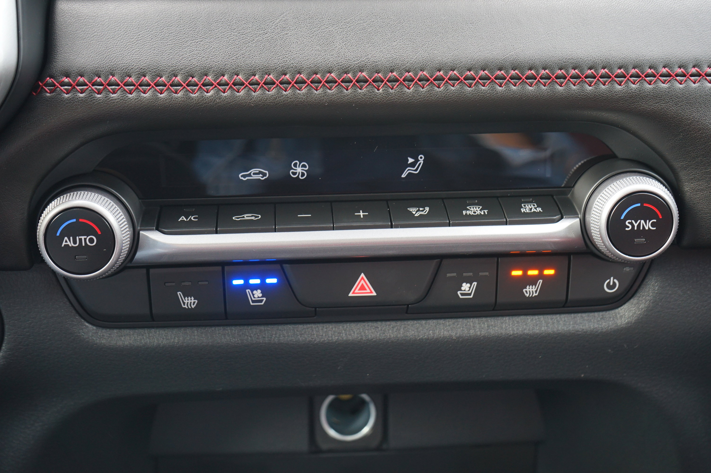 New 2026 MAZDA CX-50 AWD 2.5 Hybrid w/ Premium Pkg image 17