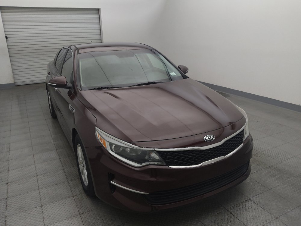 Used 2017 Kia Optima LX FWD image 14