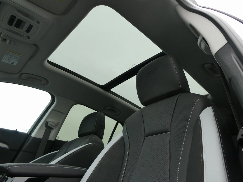 New 2026 Buick Envision Sport Touring image 21