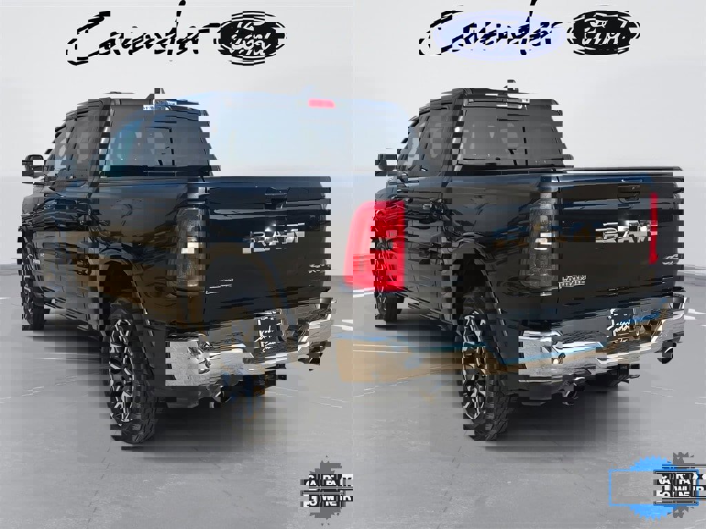 Used 2025 RAM 1500 Laramie image 7