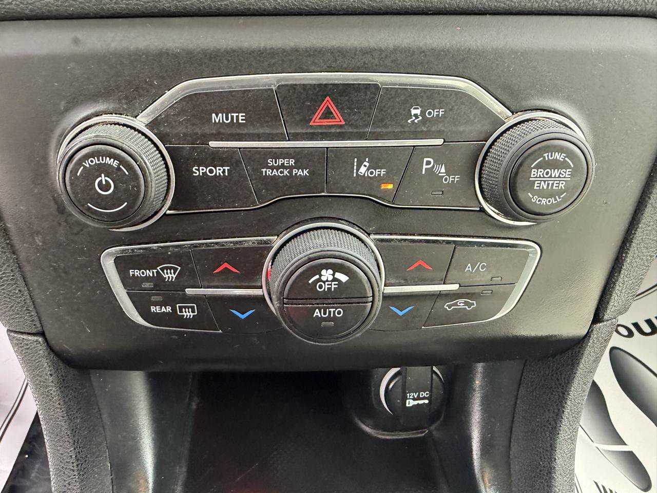 Used 2018 Dodge Charger GT w/ Quick Order Package 28J AWD/4WD image 18