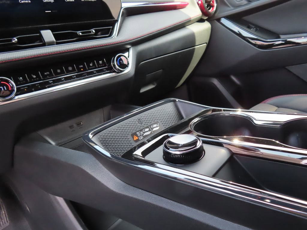 New 2026 Chevrolet Equinox RS w/ Convenience Package III image 6