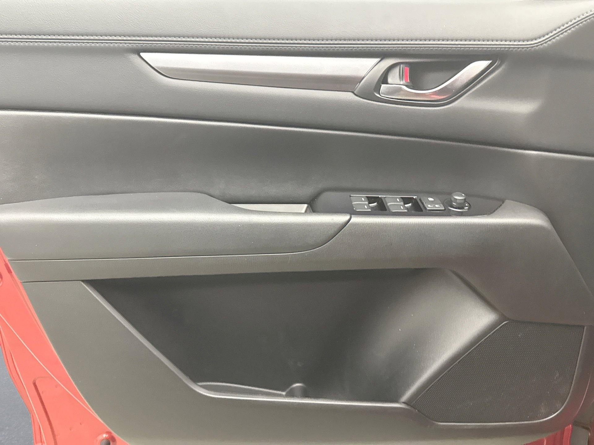 Used 2020 MAZDA CX-5 Touring image 9