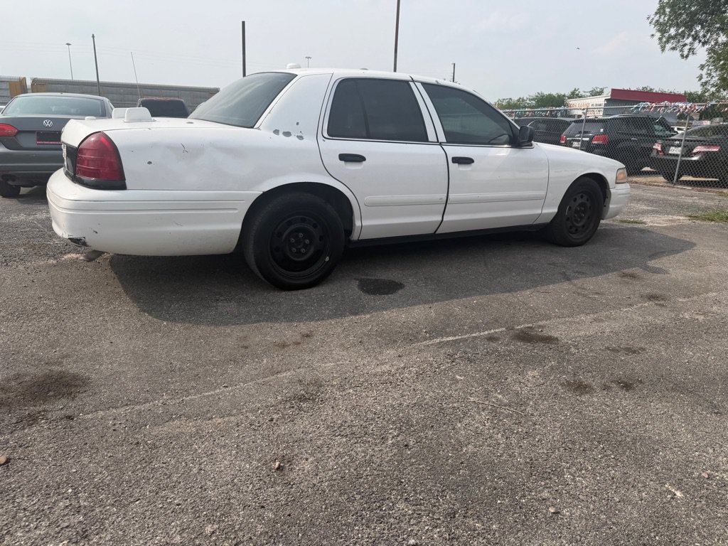 Used 2008 Ford Crown Victoria Police Interceptor RWD image 17