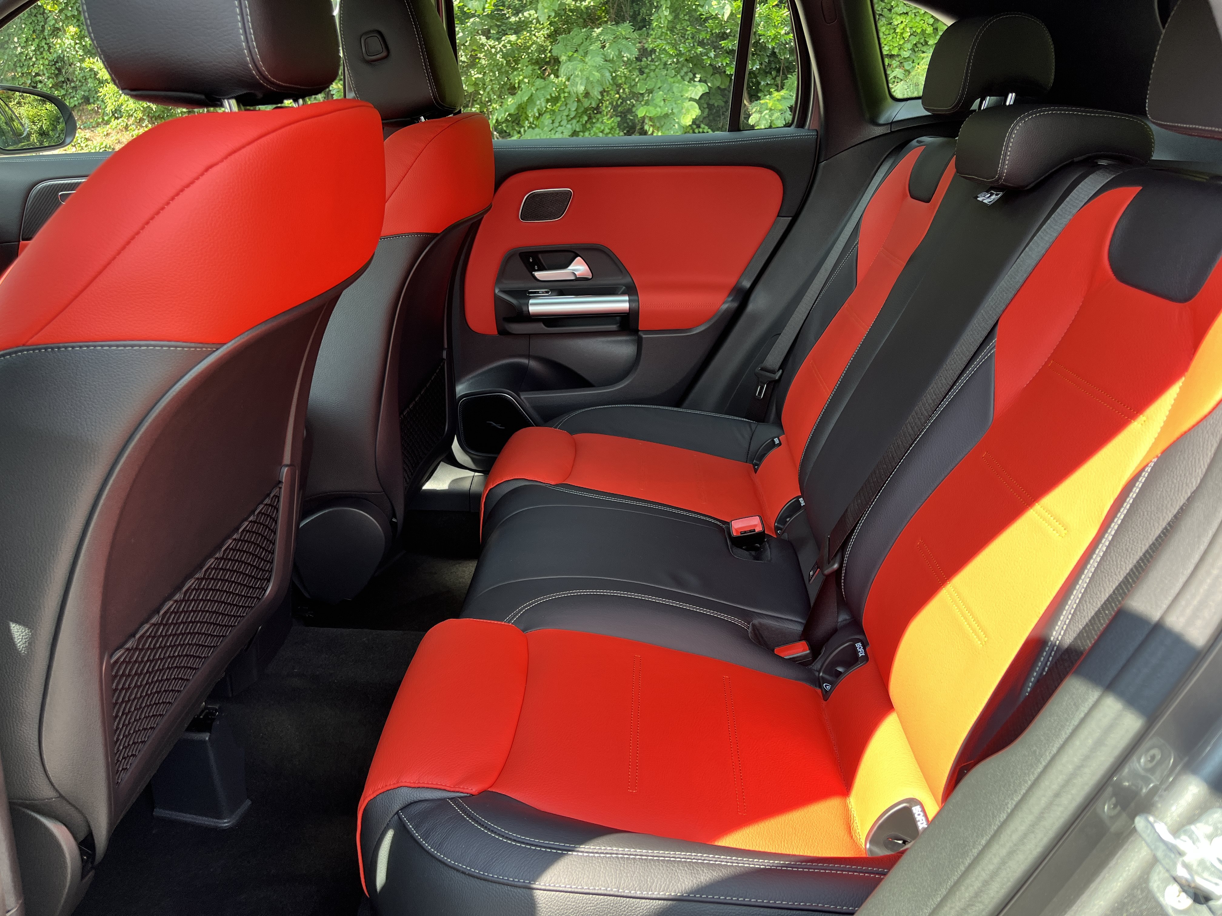 New 2026 Mercedes-Benz GLA 35 AMG 4MATIC image 39