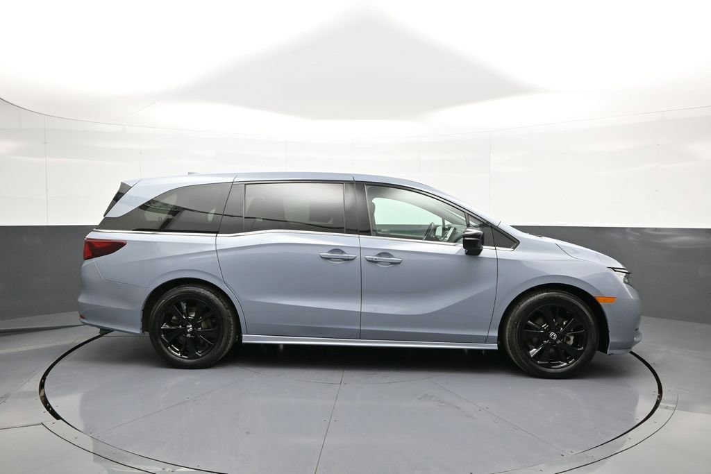 Certified 2024 Honda Odyssey Sport image 5