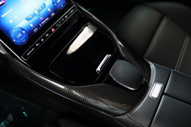 Used 2022 Mercedes-Benz SL 63 AMG 4MATIC image 32