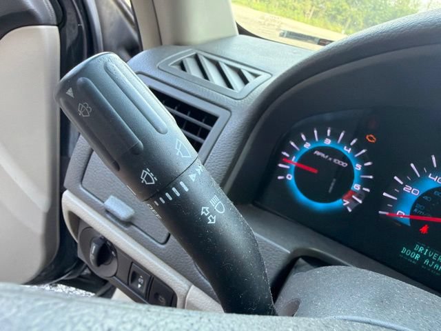Used 2010 Ford Fusion S FWD image 33