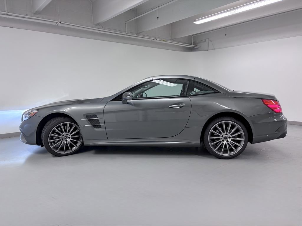 Used 2019 Mercedes-Benz SL 550 image 5