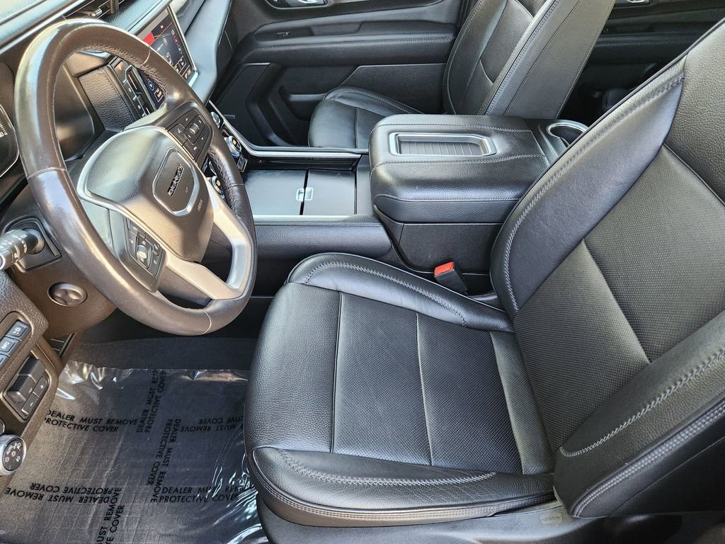 Used 2021 GMC Yukon Denali w/ Denali Premium Package image 7