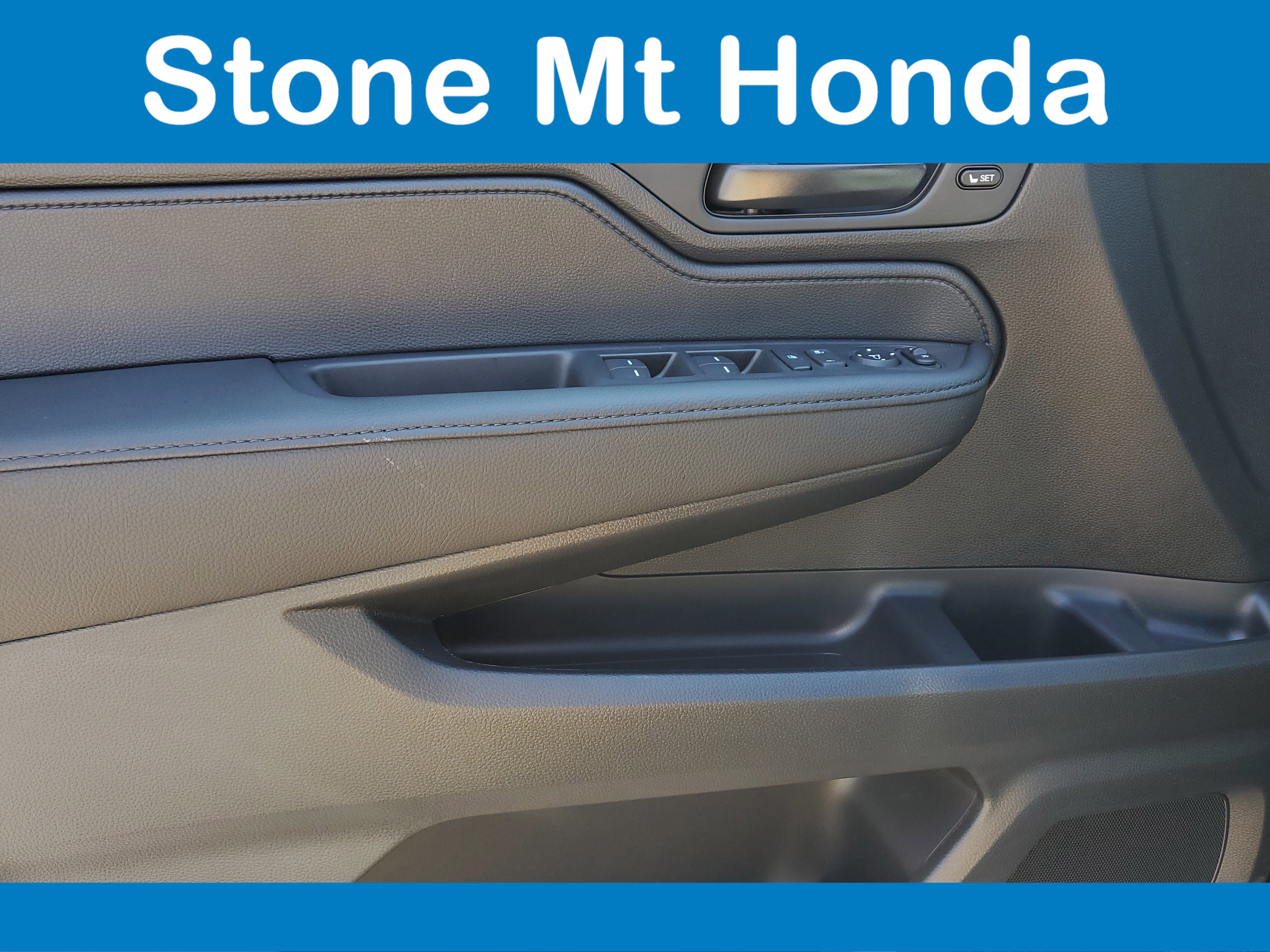 New 2026 Honda Odyssey Sport-L image 17