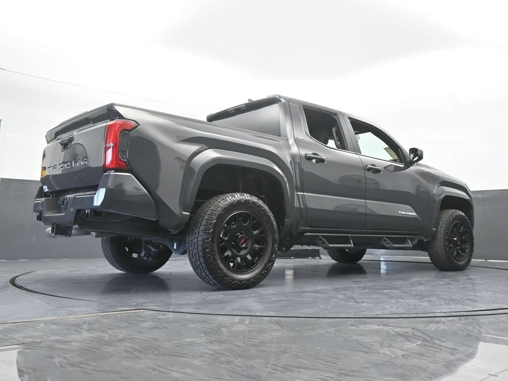 Used 2025 Toyota Tacoma SR5 RWD image 66