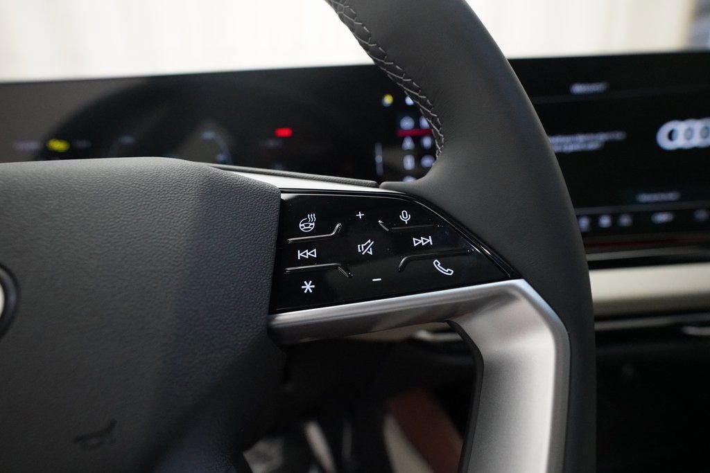 Used 2025 Audi A5 2.0T Premium Plus Sedan w/ Premium Plus image 23