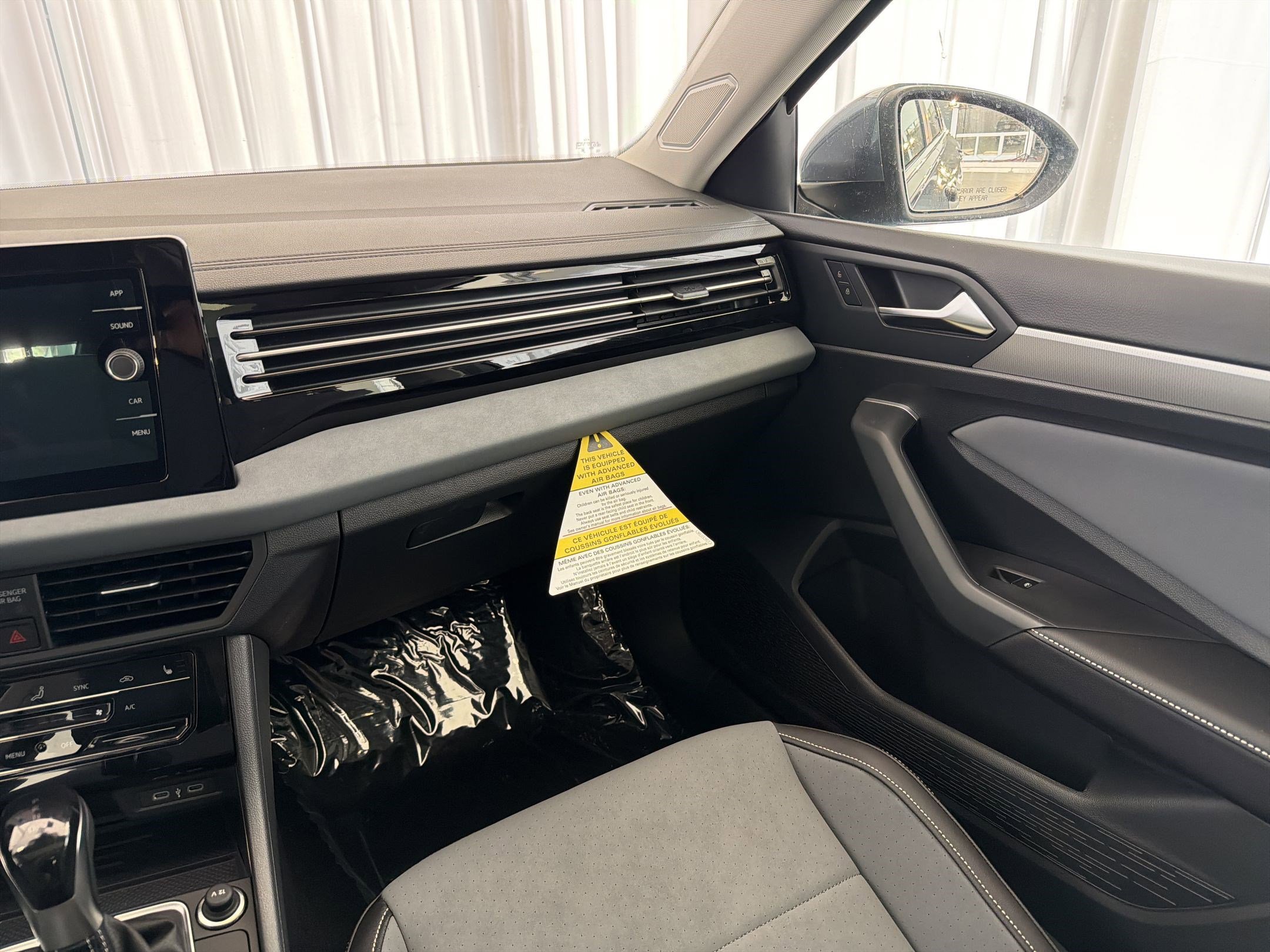 New 2026 Volkswagen Jetta SE image 28